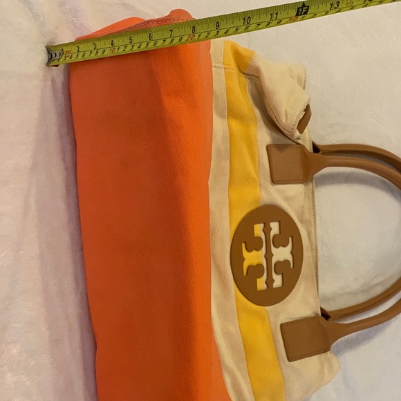 Tory Burch White, Yellow, Peach, and Tan Beach Bag! - Picture 9 of 13